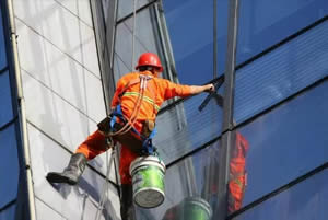 扬州蜘蛛人幕墙清洗